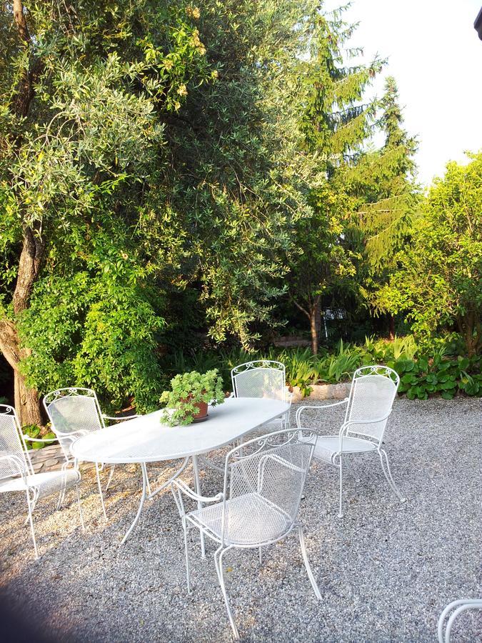 Debora Maison B&B Colombare Di Sirmione Exterior foto